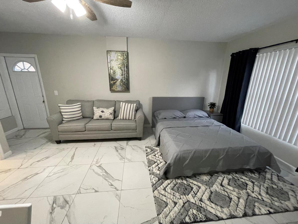 Adorable Suite In Tampa. Екстер'єр фото